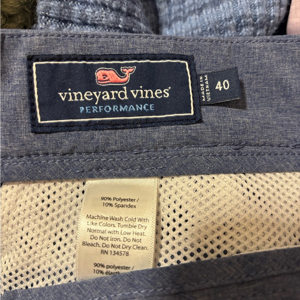 Vineyard Vines Performance Breaker Flat Front Sho… - image 4